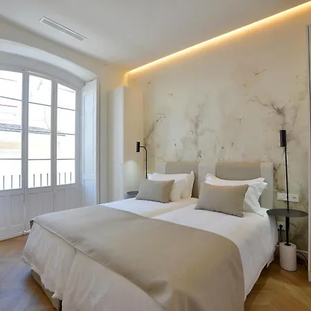 Plaza Mina By Luxury -adults Recommended