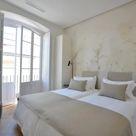 Plaza Mina By Luxury -adults Recommended Aparthotel Cadiz