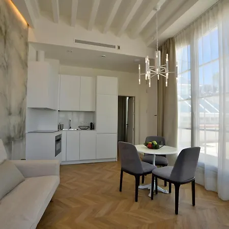 Aparthotel Plaza Mina - Adults Recommended By Luxury 4*