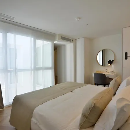 Plaza Mina By Luxury -adults Recommended