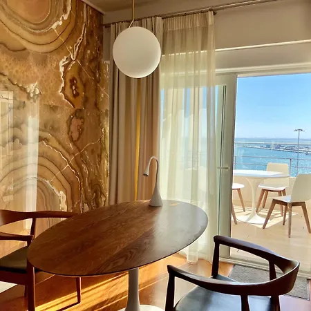 Apartahotel Plaza Mina 5*