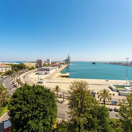 Plaza Mina By Luxury -adults Recommended Appart hôtel Cadix