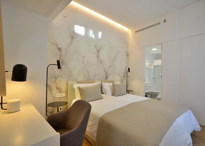 Plaza Mina - Adults Recommended By Luxury