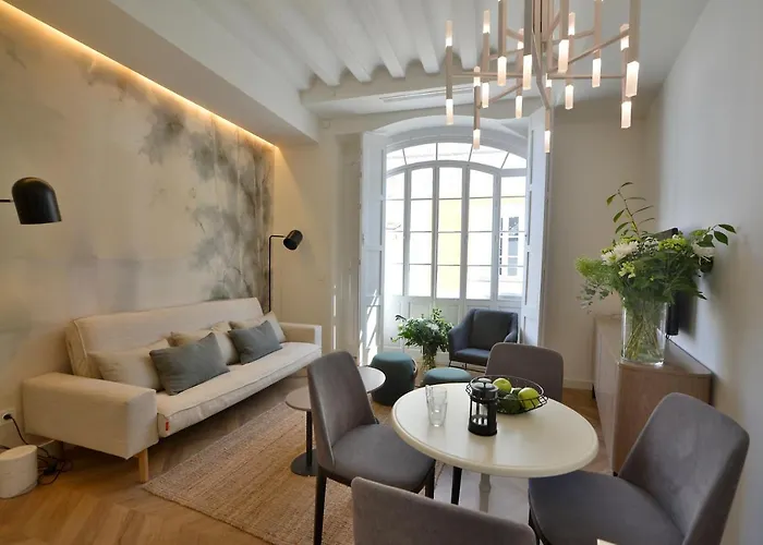 Aparthotel Plaza Mina - Adults Recommended By Luxury