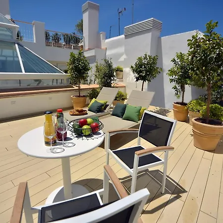 アパートホテル Plaza Mina - Adults Recommended By Luxury 5*