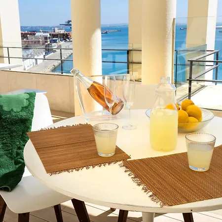 Plaza Mina - Adults Recommended By Luxury 5* カディス