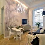 Plaza Mina - Adults Recommended By Luxury